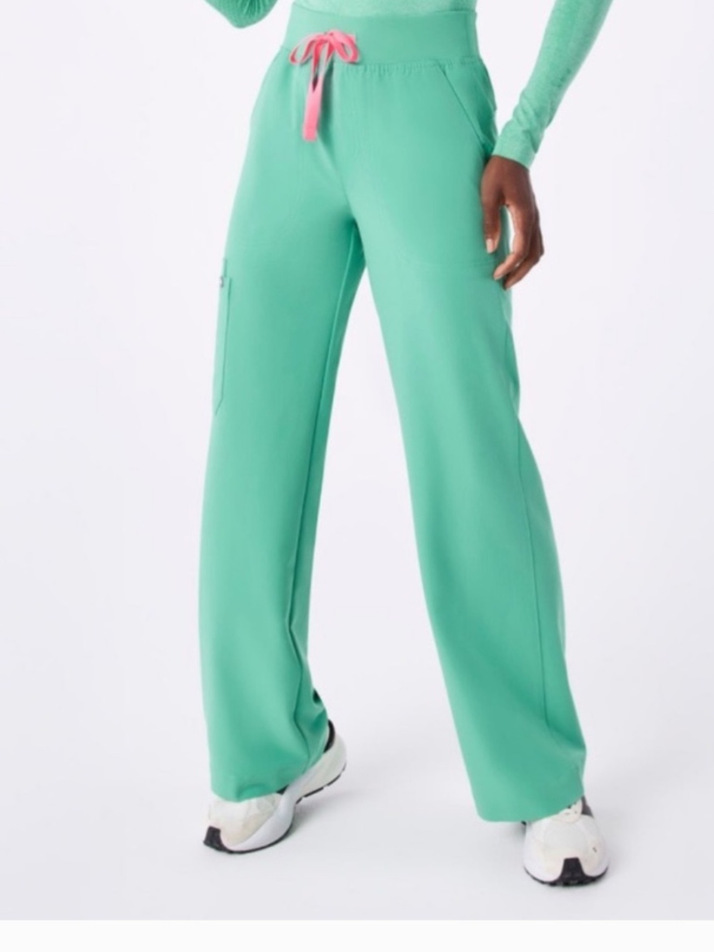 Figs Isabel scrub pants - Picture 2 of 4